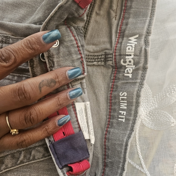 Kids slim fit wrangler jeans with oversized pockets urban retro style size 6 reg - Picture 7 of 11